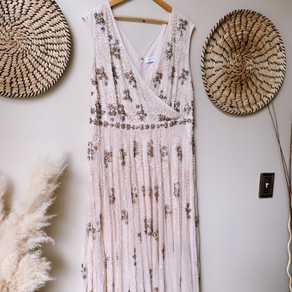 NWT Mac Duggal 93575 Embellished Wrap Over Cap Sleeve A-Line Gown Blush Size 18 - Picture 7 of 16